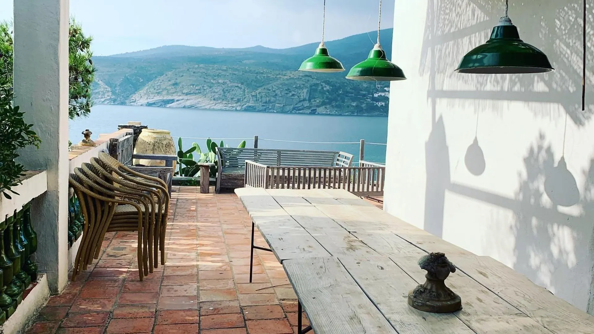 Villa Isla Privada En Cadaques De Ensueno Con 11 Habitaciones Dobles Con Bano Privado Y Piscina Spain