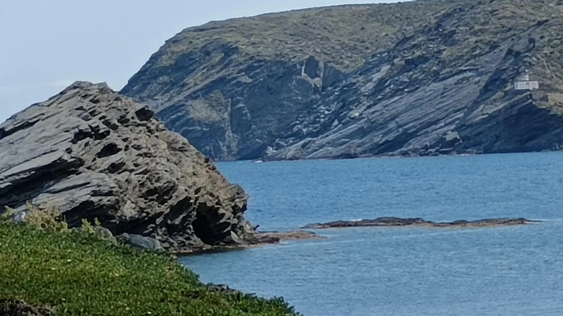 Isla Privada En Cadaques De Ensueno Con 11 Habitaciones Dobles Con Bano Privado Y Piscina Villa